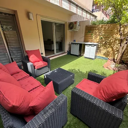 Apartment Avec Jardin *
