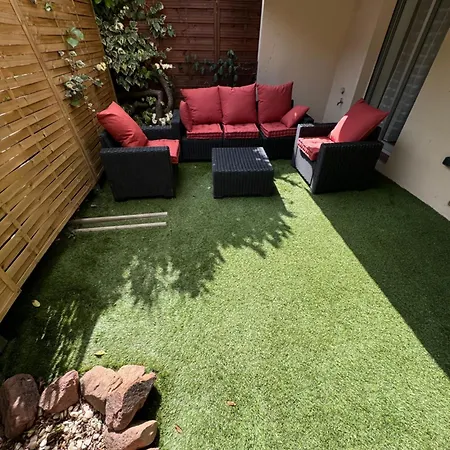 Avec Jardin Appartamento *